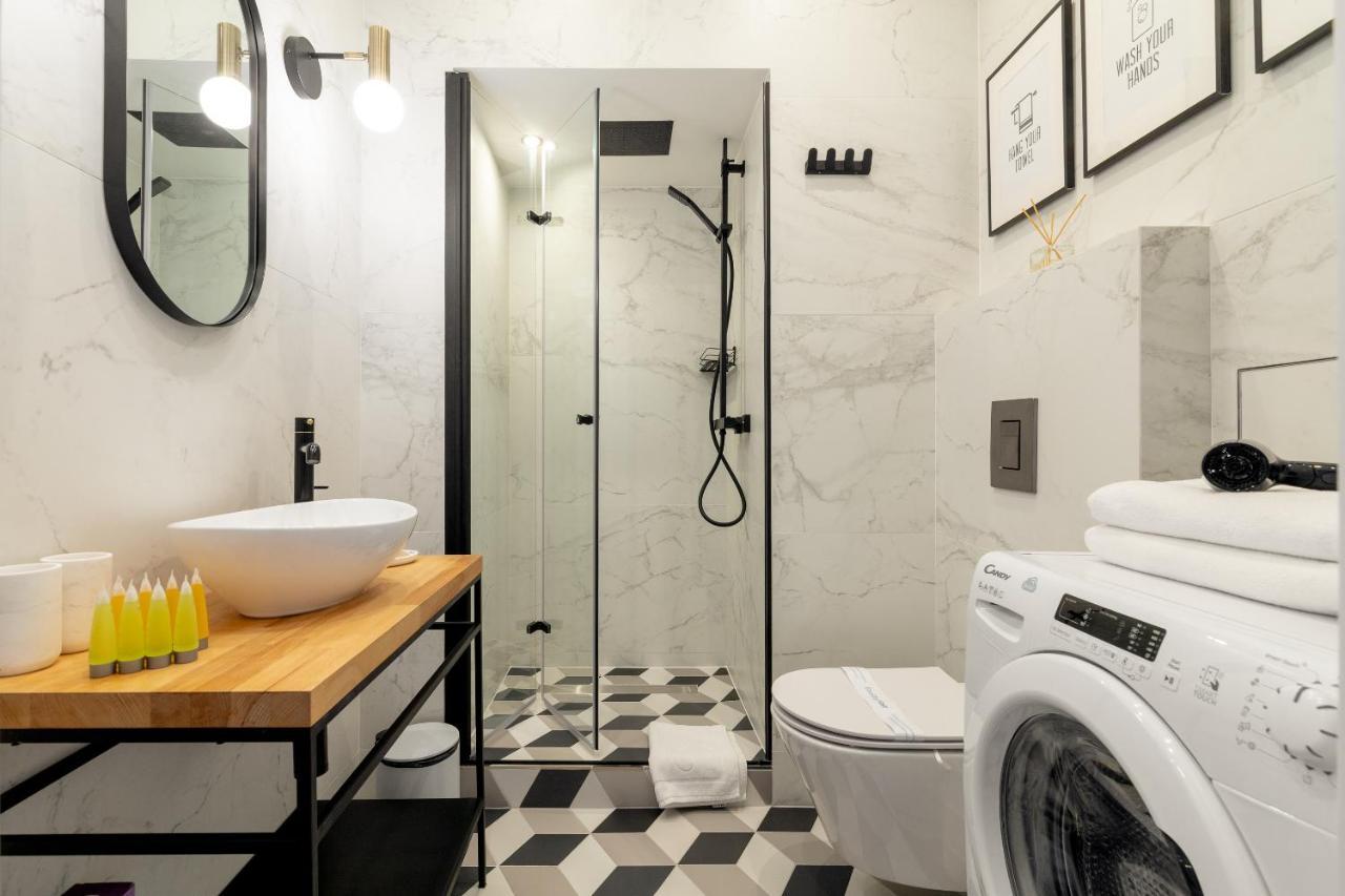 Metro Politechnika Cosy Apartment Warsaw Luaran gambar